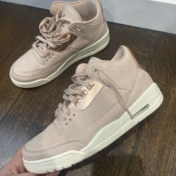 Woman’s Jordan 3’s